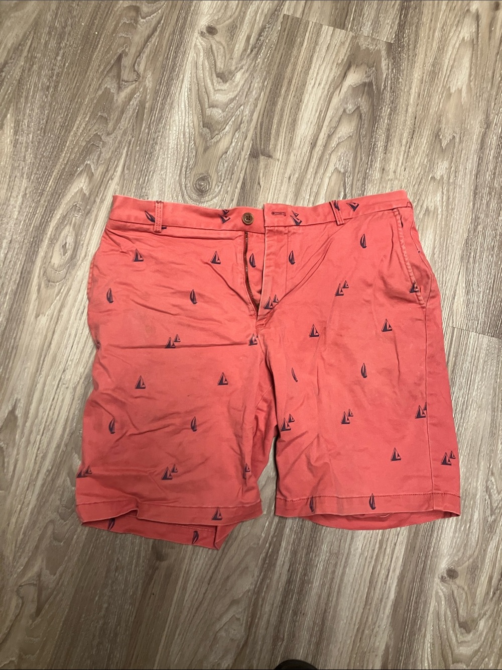 Izod Saltwater Stretch Shorts in Coral Pink